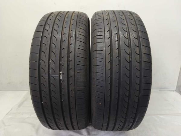 235/55R17 103W YOKOHAMA BluEarth RV-02 DOT4417 6.5MM - Vue 1